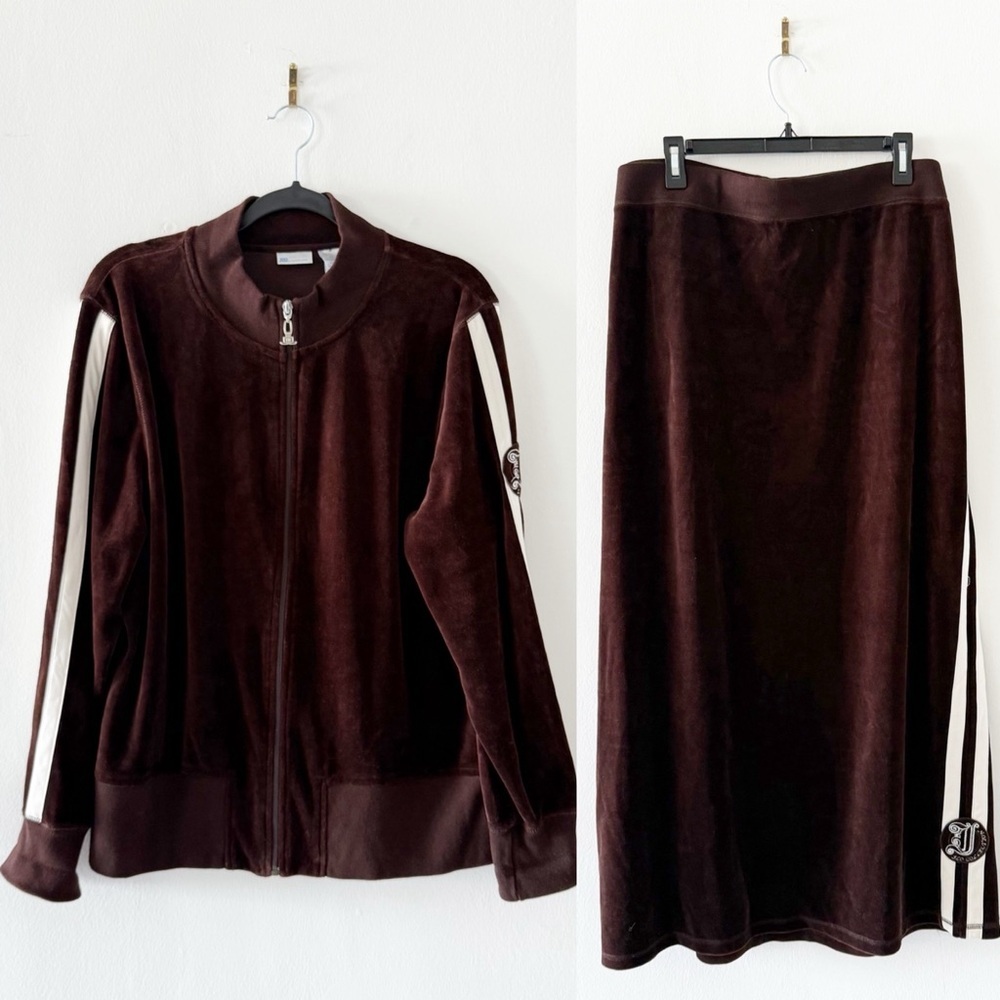 Vintage Y2K JLO Brown Velour 2-Piece Skirt Tracksuit Size 3X